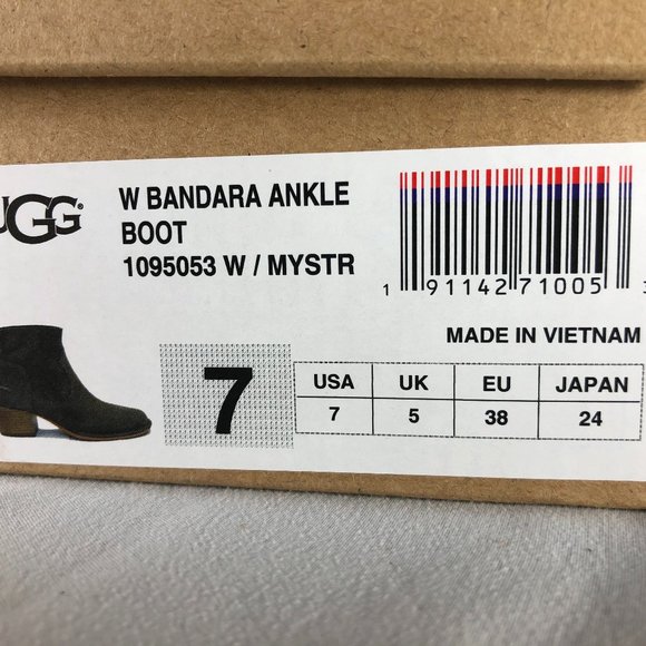 Women's UGG, Bandera Mysterious Suede Ankle Boot - Picture 4 of 5